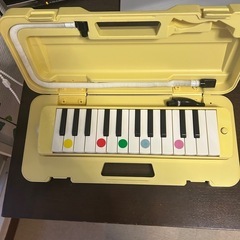 鍵盤ハーモニカ