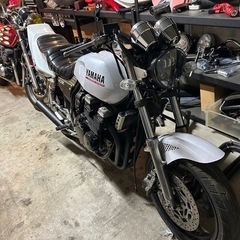 ほしいバイクあるので売ります！4HM XJR400 不動車　書類...