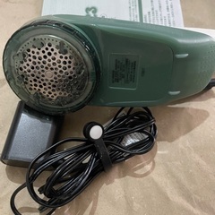 毛玉取り機　毛玉とるとるイズミの画像