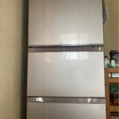 TOSHIBA 2017年式冷蔵庫 84L