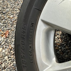 スイフト純正タイヤホイール 185/60R15 BRIDGESTONE 2021年製造　溝5部山程 の画像