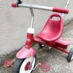 Radio Flyer ラジオフライヤー 三輪車　かじとり付きの画像
