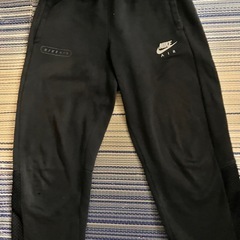子供　NIKE セット　上下の画像