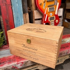 フランスワイン箱蓋付き
