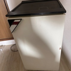 90L冷蔵庫販売いたします。