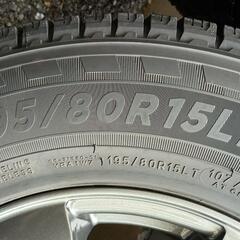 ★thanksamillion!☆MICHELIN ミシュラン スタッドレスタイヤ ハイエース 195/80R15の画像