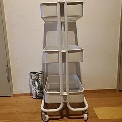 3段収納ラックの画像