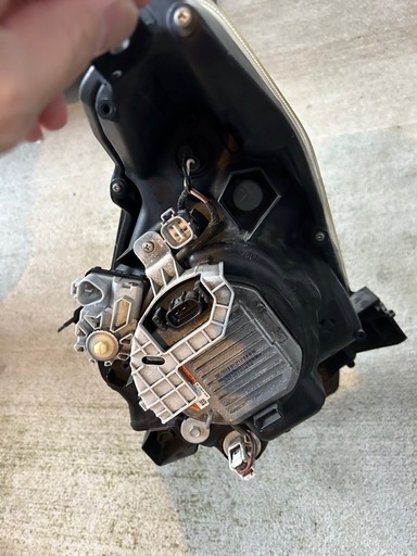 スズキ　ワゴンR  ２０周年アニバーサリー　限定仕様車　　純正　HID ヘッドライト　MH34  MJ34 マツダ　フレア　にも