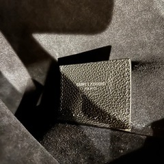 SAINT LAUREN トートの画像