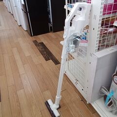 ★ジモティ割あり★ アイリスオーヤマ スティッククリーナー SCD-181P  22年製 動作確認／クリーニング済み TK5298【リユースのサカイつくば店】