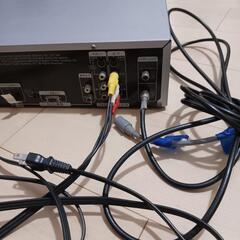 🌸本日㈰限定価格🌸■通電確認済み■Victor ビクター■DVDプレーヤー 一体型S-VHSビデオ HR-DS55■2211C■の画像