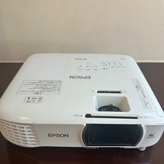 【美品】EPSON EH-TW750 プロジェクター(変換アダプタ付き) 美品】EPSON EH-TW750 プロジェクター(変換アダプタ付き) 美品