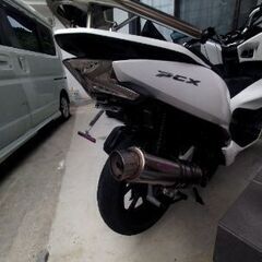PCX Jf81 社外マフラーおまけ付きの画像