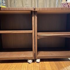 キャスター付き2段カラーBOX
