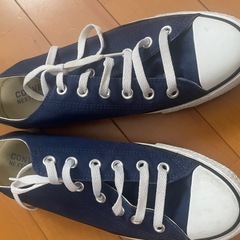 CONVERSE スニーカーの画像