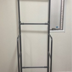 ぶら下がり健康器（懸垂マシーン）