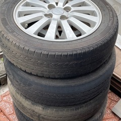 アルミホイール4本セット(タイヤ付き)の画像