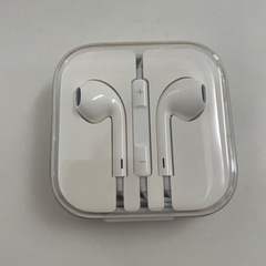Apple 純正イヤホン　未使用品