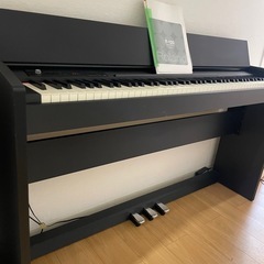 Roland 電子ピアノ　F-120SB 人気の黒い2013年製