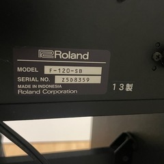 Roland 電子ピアノ　F-120SB 人気の黒い2013年製の画像