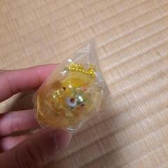 すみっコぐらしシャカシャカキーホルダーねこの画像