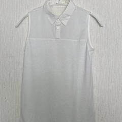 白　ノースリーブ　カットソー