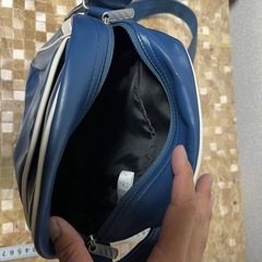 【中古品】adidas ショルダーバッグの画像