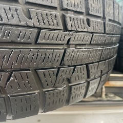 アルミホイール　4本セット　14インチ　Exceeder (エクシーダー)  165/65R14 スタッドレスタイヤ付きの画像