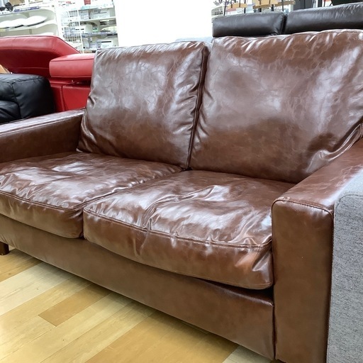 【お値下げしました！】2人掛けソファー　入荷しました。