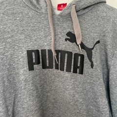 PUMA パーカーの画像