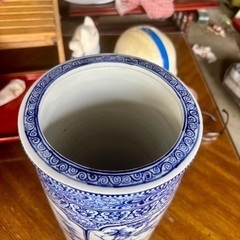高さ44cmの傘立てになります、の画像