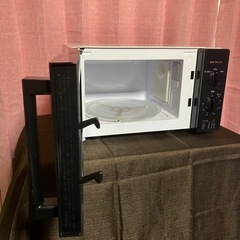 【お譲り者様決定】【美品、高年式】comfee 電子レンジ　2024年製の画像