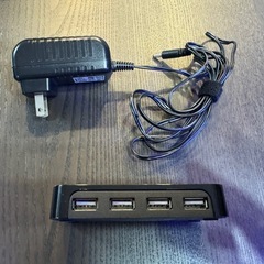 【商談中】【無料】Insignia USB 2.0 4ポートハブの画像