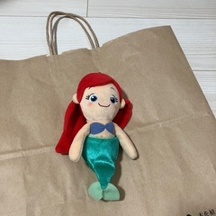 ⑩アリエルのぬいぐるみ
