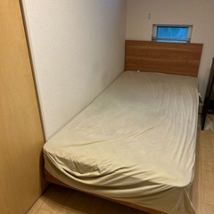 ベッド