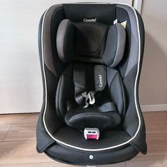 Used Conbi チャイルドシート CV-01X