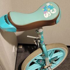 一輪車　ブリヂストン　18インチ　グリーン　スケアクロウ　スタンド付きの画像