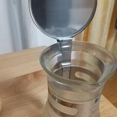 昭和レトロ  ガラス製水差しと木製蓋の皿セット   アデリアグラスの画像