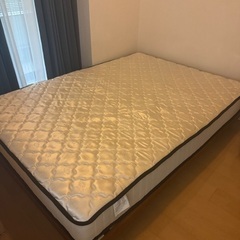 ダブルベッド　アイリスオーヤマ