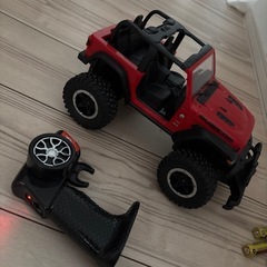 ラジコン　箱付き　jeep 