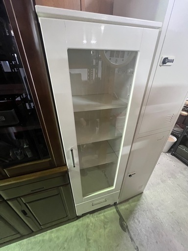 収納棚・キャビネット