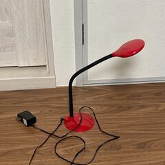 ニトリ デスクライト