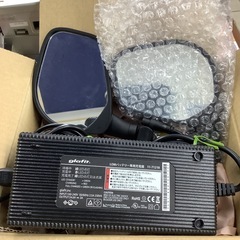 【美品】glafit グラフィット　電動スクーター　電動バイク　X-SCOOTER  LOM-01 最高速25km／h以上　公道走行可　要原付免許　ヘルメット付きの画像