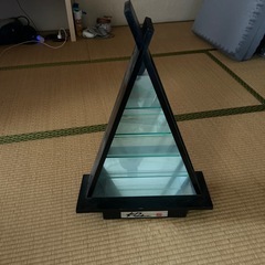 飾り棚　フィギュア等に