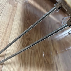 【傷あり】木目テーブルの画像