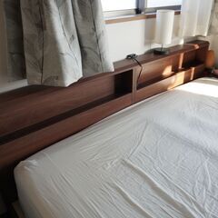 キングサイズベッドフレームx ２個セットの画像