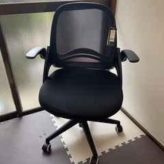 昇降式デスクチェア