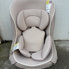 購入者決定しました　　
コンビ　　チャイルドシート