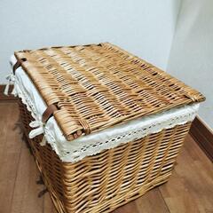 内布付き   木で編んだ収納BOX