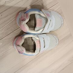 子供靴　2種の画像